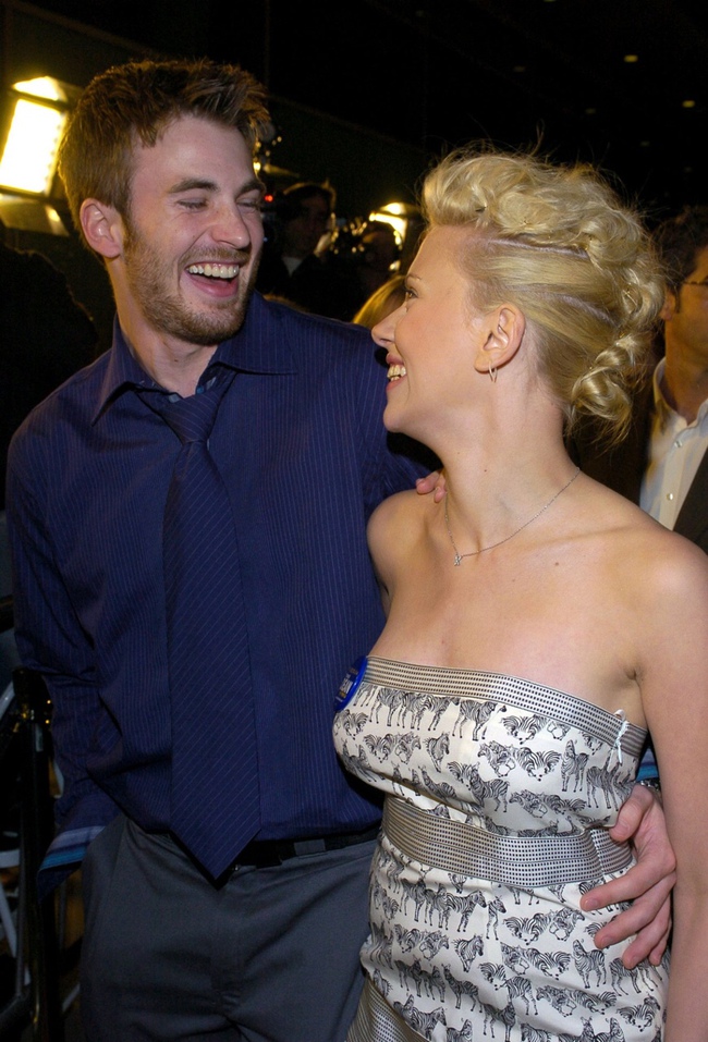 Chris Evans - Scarlett Johansson: Cặp đôi đẹp nhất Hollywood mà sao vẫn chưa chịu đến với nhau! - Ảnh 55.