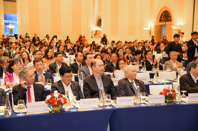 Em b&eacute; "US-HIFU" đầu ti&ecirc;n tại Việt Nam ch&agrave;o đời- Ảnh 4.