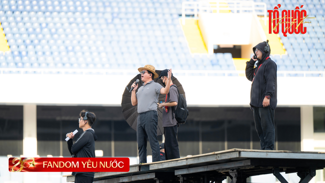 H&eacute; lộ s&acirc;n khấu Concert Quốc Gia: &Aacute;nh s&aacute;ng - &acirc;m thanh - visual m&atilde;n nh&atilde;n, V&otilde; Hạ Tr&acirc;m mới tổng duyệt đ&atilde; đủ vang vọng cả SVĐ- Ảnh 8.