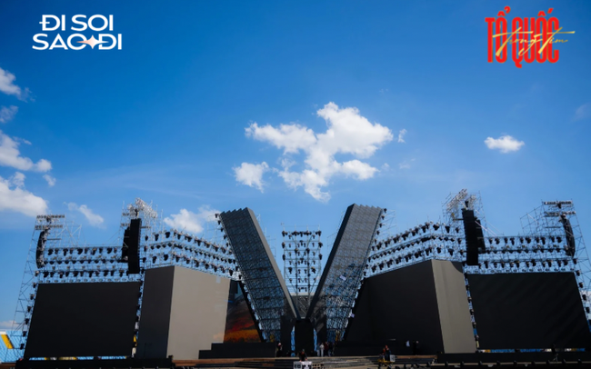 T&oacute;c Ti&ecirc;n xinh hết nước chấm tổng duyệt Concert Quốc Gia, bật m&iacute; 1 th&ocirc;ng tin chưa từng c&oacute;- Ảnh 1.