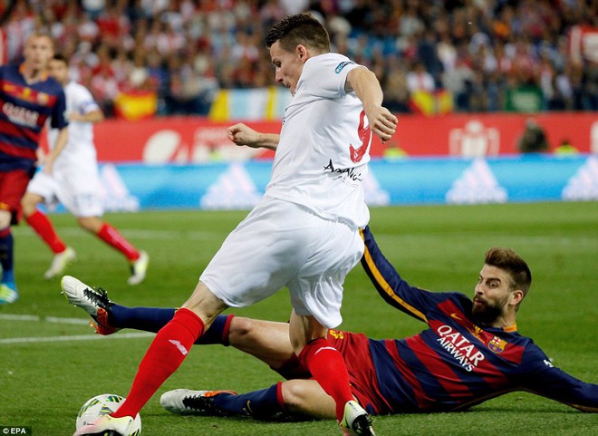 Barca đoạt Cúp Nhà vua sau trận đấu kịch tính kéo dài 120 phút với 3 thẻ đỏ - Ảnh 3.