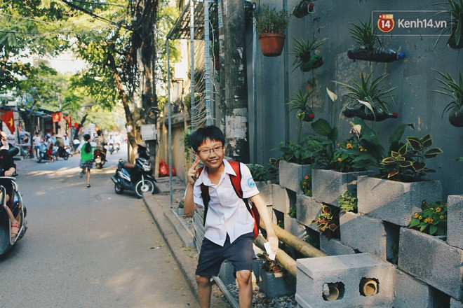 Nh&oacute;m sinh vi&ecirc;n H&agrave; Nội biến b&atilde;i r&aacute;c dọn 10 năm kh&ocirc;ng sạch th&agrave;nh một vườn hoa - Ảnh 9.