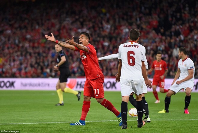 Liverpool mất trắng 3 quả phạt đền trong trận chung kết Europa League - Ảnh 1.