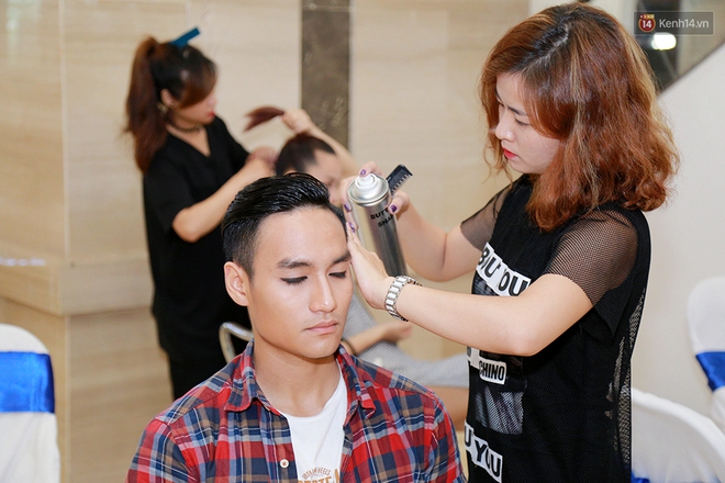 VNTM: Gi&aacute;m khảo H&agrave; Đỗ th&eacute;t ra lửa, th&iacute; sinh H&agrave; Nội vật v&atilde; với d&acirc;y dợ chằng chịt - Ảnh 30.