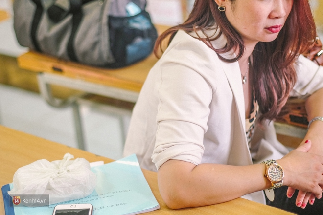 Chuyện về c&ocirc; gi&aacute;o c&acirc;m điếc v&agrave; h&agrave;nh tr&igrave;nh suốt 30 năm x&oacute;a bỏ sự k&igrave; thị, xa l&aacute;nh của người đời - Ảnh 4.