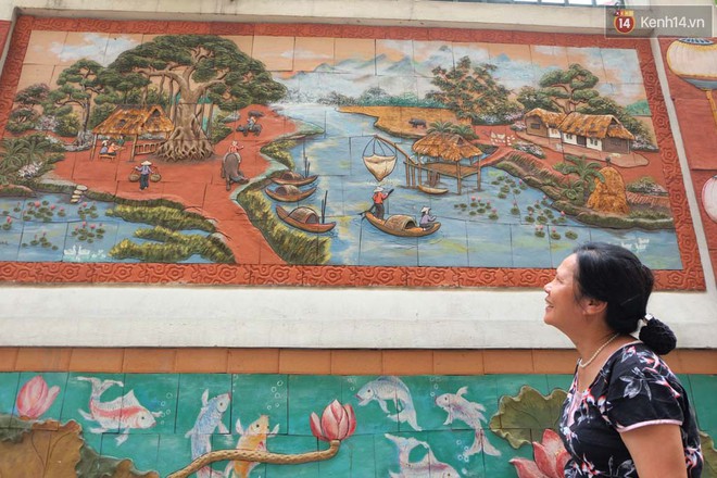 Người d&acirc;n bỏ tiền t&uacute;i l&agrave;m con ng&otilde; tranh gốm &ldquo;độc nhất&rdquo; ở H&agrave; Nội - Ảnh 2.