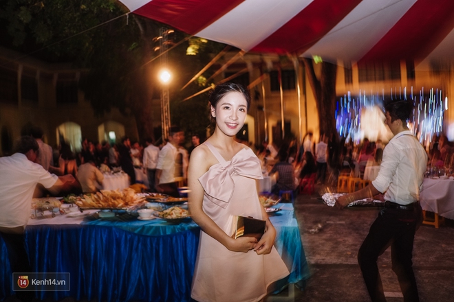 Chùm ảnh: Con gái Chu Văn An điệu đà và cực xinh trong Lễ trưởng thành - Ảnh 16.