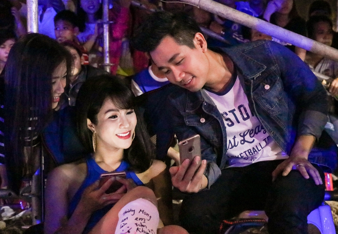 Nguy&ecirc;n Khang chăm s&oacute;c Diễm My 9X, Diệp L&acirc;m Anh khi bị rơi xuống nước - Ảnh 9.