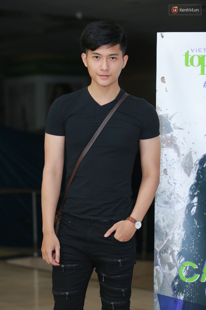 Mẫu thấp, xăm trổ, phong c&aacute;ch ấn tượng... đổ bộ Vietnams Next Top Model từ 6h s&aacute;ng - Ảnh 22.