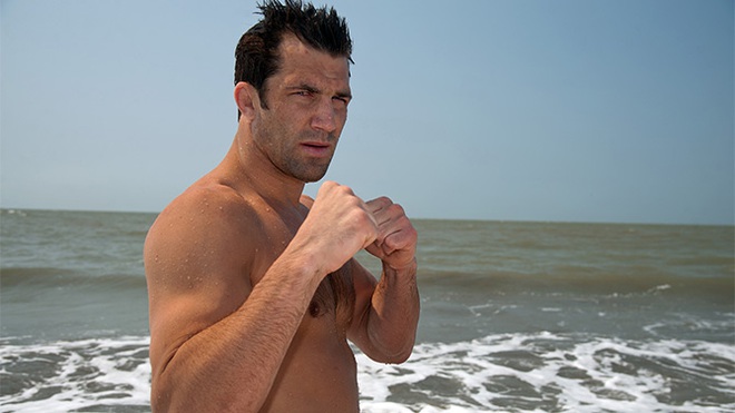 Luke Rockhold - Chàng mỹ nam của võ đài UFC - Ảnh 3.