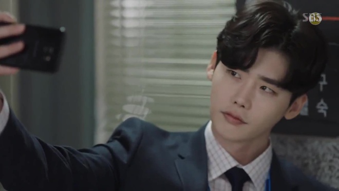 Không còn nhận ra Lee Jong Suk trong tạo hình sốc nhất sự nghiệp - Ảnh 2.