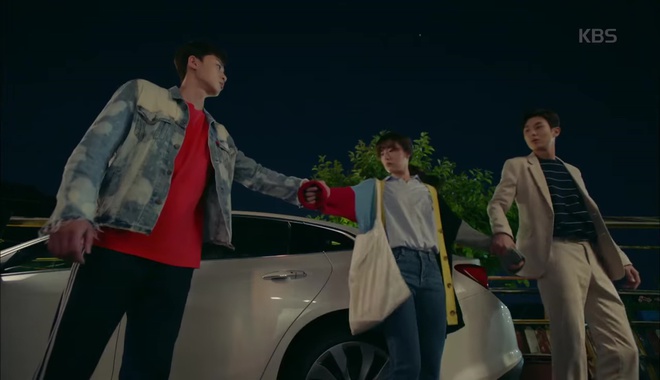 Nổi cơn ghen, Park Seo Joon&hellip; &aacute;p mặt s&aacute;t v&agrave;o Kim Ji Won - Ảnh 4.