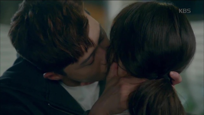 HOT: Không cho phép hiểu nhầm, Park Seo Joon hôn Kim Ji Won liền hai lần! - Ảnh 5.