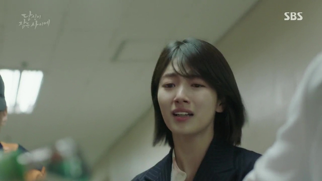 Ngộp thở xem Lee Jong Suk v&agrave; Suzy h&ocirc;n nhau m&ugrave;i mẫn cả ph&uacute;t dưới mưa - Ảnh 7.