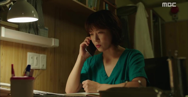 Hospital Ship: Quá chảnh, Ha Ji Won bị nắm tóc dằn mặt - Ảnh 9.