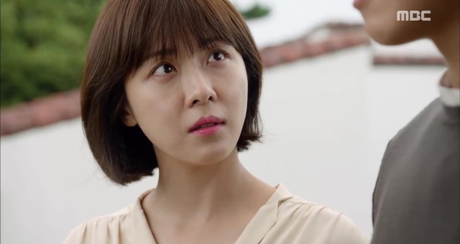 Ha Ji Won ngơ người v&igrave; h&ocirc;n nhầm trai sắp cưới vợ - Ảnh 16.