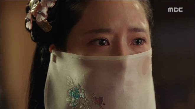 The King Loves: Cởi bỏ mặt nạ, Yoona sắp thành Thế tử phi? - Ảnh 16.