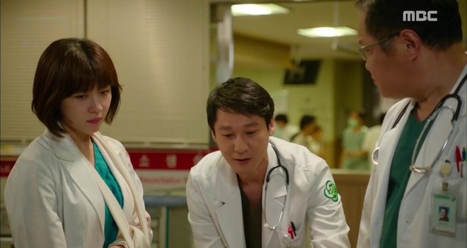 Ha Ji Won ngơ người v&igrave; h&ocirc;n nhầm trai sắp cưới vợ - Ảnh 18.
