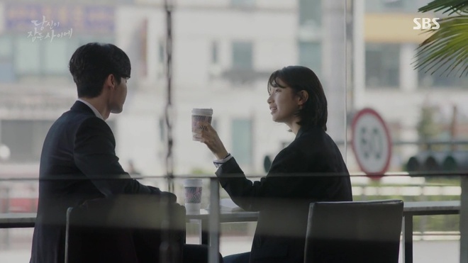 H&eacute; lộ l&iacute; do Lee Jong Suk c&oacute; si&ecirc;u năng lực v&agrave; số phận bi thảm của Suzy - Ảnh 4.