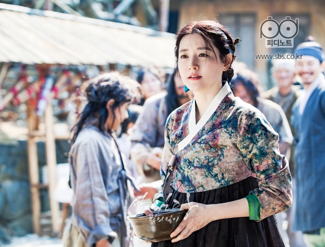 N&agrave;ng Dae Jang Geum lại đ&oacute;ng phim bom tấn, fan bỗng thấy... ng&aacute;n ngẩm - Ảnh 2.