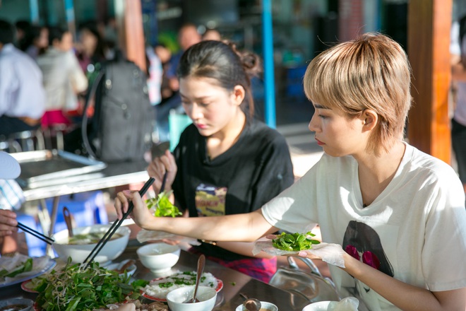 Team Hồ Ngọc Hà tại The Face hội tụ khám phá mảnh đất Hoa vàng cỏ xanh - Ảnh 3.