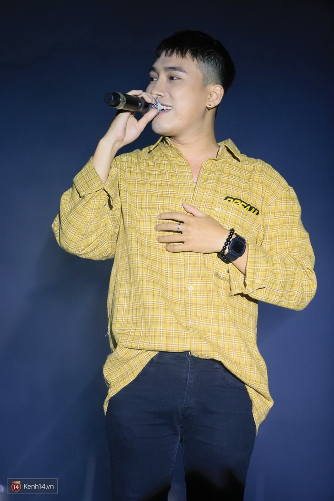 Ined Connect Concert: Bữa tiệc đ&oacute;n t&acirc;n sinh vi&ecirc;n qu&aacute; đ&atilde; của ĐH Giao th&ocirc;ng vận tải - Ảnh 5.