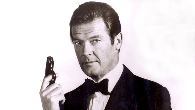 Roger Moore - Tạm biệt chàng điệp viên hào hoa nhất trong các thế hệ James Bond - Ảnh 1.