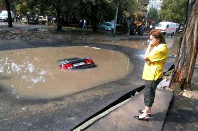 16 tai nạn đỉnh cao chỉ c&oacute; thể l&agrave; của hội mới học l&aacute;i &ocirc; t&ocirc; - Ảnh 31.