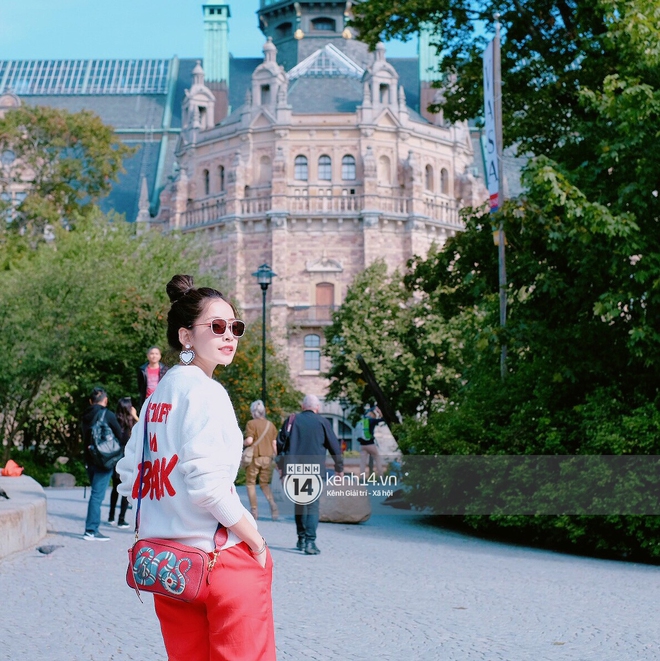 Chi Pu & Hoàng Ku đã đặt chân đến Thụy Điển, khoe street style siêu xinh trước khi thăm thú H&M - Ảnh 14.