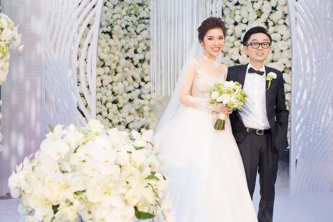 Chi&ecirc;m ngưỡng vẻ đẹp n&agrave;ng d&acirc;u S&agrave;i th&agrave;nh trong thiết kế mới của Calla Bridal - Ảnh 1.