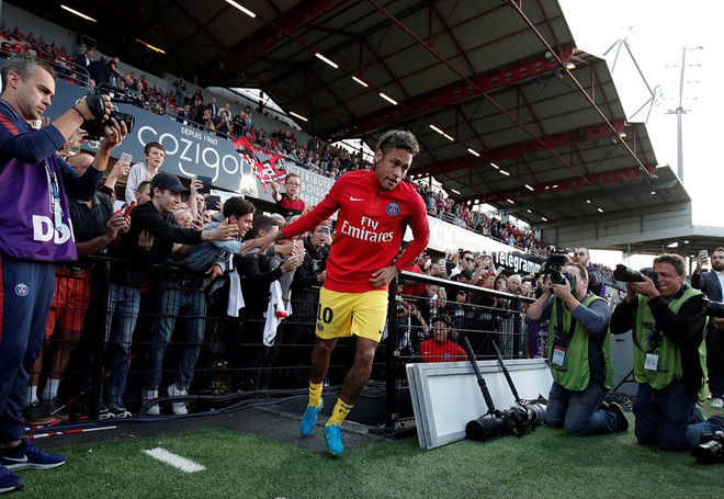 Neymar nổ súng, tỏa sáng rực rỡ trong ngày ra mắt PSG - Ảnh 3.