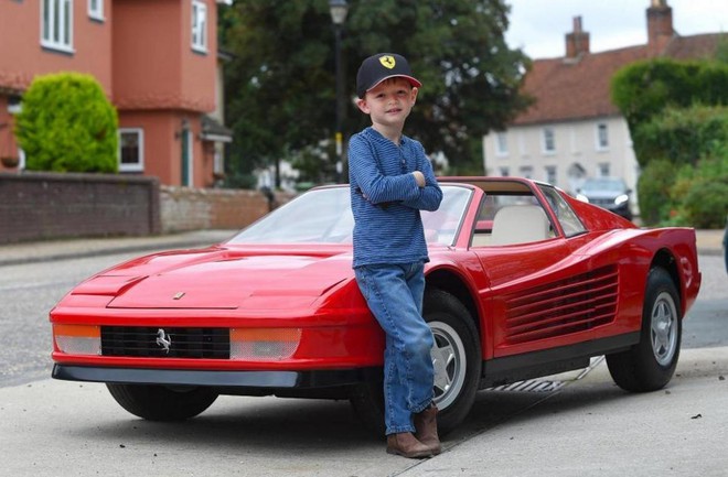 Siêu xe Ferrari đồ chơi trông như thế nào mà có giá tận 2,2 tỷ đồng - Ảnh 4.