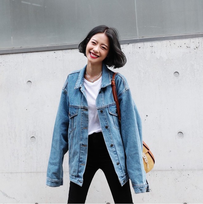 Trời se lạnh thế này không diện denim jacket dáng rộng thì mùa thu của bạn đã bớt thi vị đi mấy phần rồi! - Ảnh 11.