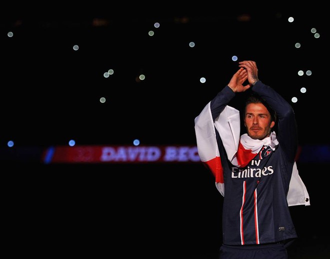 Beckham lọt vào danh sách huyền thoại của PSG - Ảnh 1.