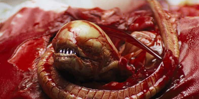 14 hiện thân ghê rợn của Alien đã xuất hiện trong thương hiệu phim suốt 4 thập kỷ - Ảnh 4.