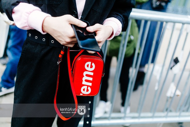 Nếu nghĩ street style tại Paris Fashion Week chỉ là cuộc chiến váy áo thì bạn nhầm to rồi - Ảnh 9.