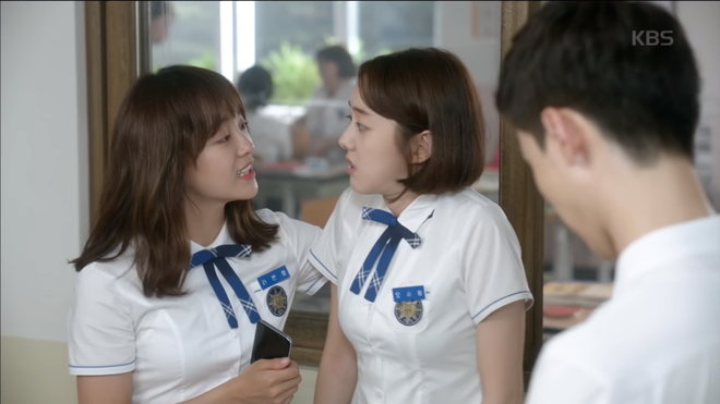 Xem hết tập 1 “School 2017”, ai cũng hiểu vì sao Kim Yoo Jung từ chối dự án này! - Ảnh 4.