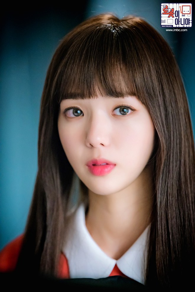Phim của Yoo Seung Ho mới chiếu khiến ai cũng phát cuồng vì quá hấp dẫn
