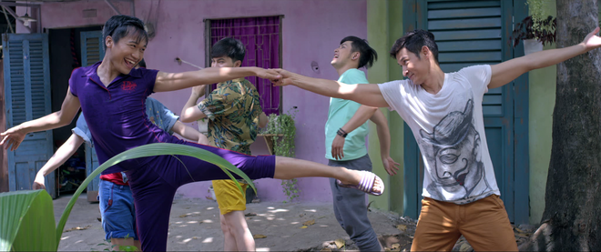 Huy Kh&aacute;nh giả gay để tiếp cận X&oacute;m trọ 3D - Ảnh 3.