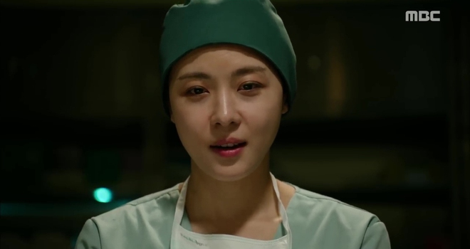 Hospital Ship: Hé lộ lí do bất ngờ khiến Ha Ji Won không muốn hẹn hò Kang Min Hyuk - Ảnh 18.