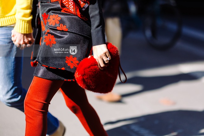Nếu nghĩ street style tại Paris Fashion Week chỉ l&agrave; cuộc chiến v&aacute;y &aacute;o th&igrave; bạn nhầm to rồi - Ảnh 12.