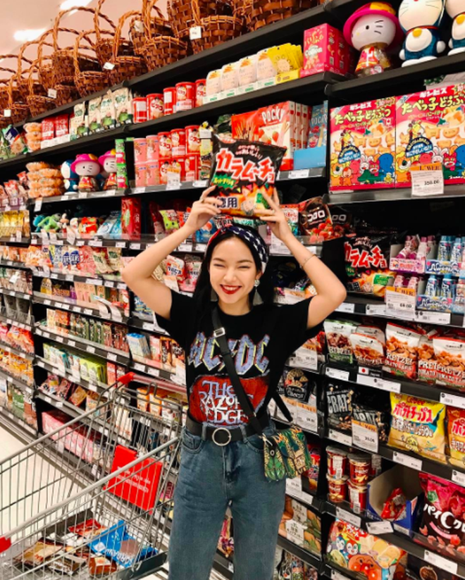 Loạt background chụp ảnh "tưởng không đẹp mà đẹp không tưởng" của hot girl Việt - Ảnh 9. Loạt background chụp ảnh "tưởng không đẹp mà đẹp không tưởng" của hot girl Việt - Ảnh 9.