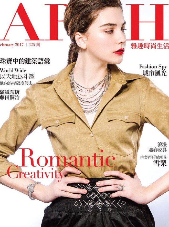 B&iacute; ẩn c&aacute;i chết của c&ocirc; người mẫu xinh đẹp 14 tuổi người Nga: Tr&uacute;ng độc hay l&agrave;m việc qu&aacute; sức? - Ảnh 3.