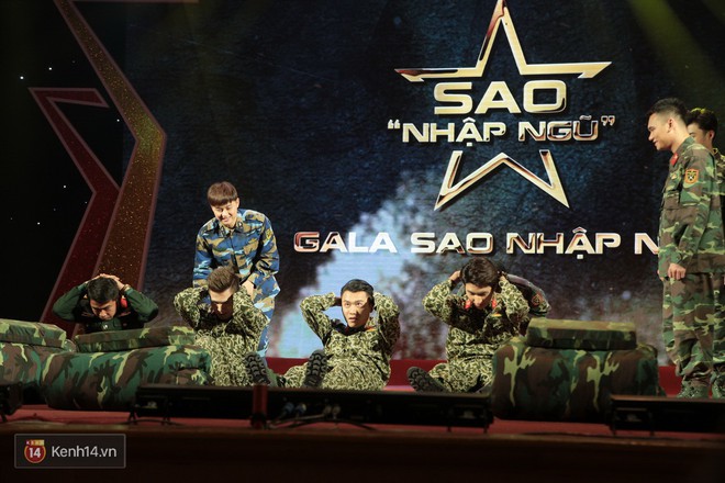 Gala Sao nhập ngũ: D&agrave;n sao 4 m&ugrave;a hội tụ, thi nhau bật m&iacute; kỉ niệm cực độc - Ảnh 16.