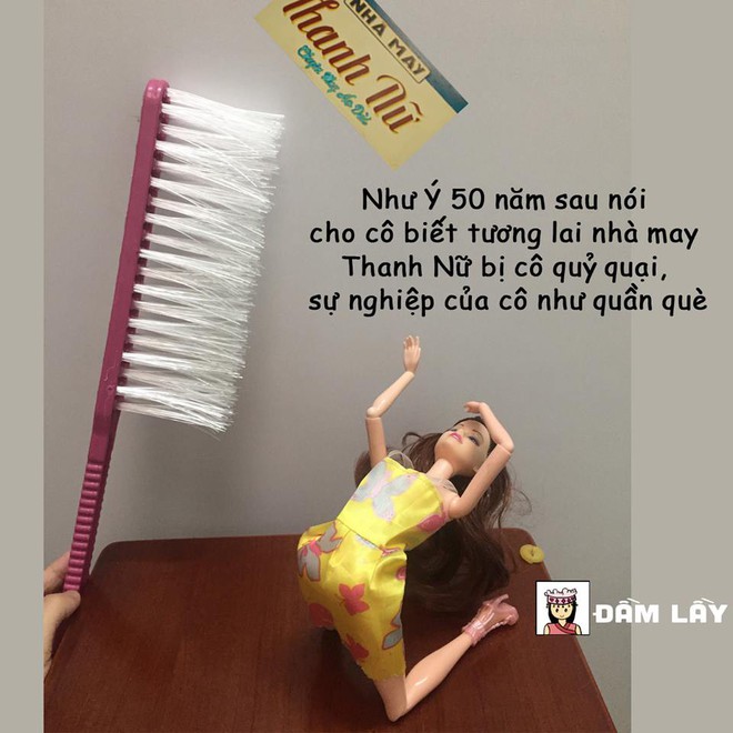 Cười đau bụng với C&ocirc; Ba S&agrave;i G&ograve;n phi&ecirc;n bản b&uacute;p b&ecirc;, gấu b&ocirc;ng, b&agrave;n chải... si&ecirc;u lầy lội! - Ảnh 16.