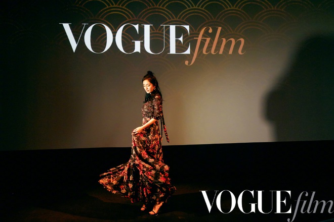 Vogue Film 2017: Thảm đỏ hội tụ mỹ nhân hạng A đẹp xuất sắc khiến fan hoa mắt chóng mặt - Ảnh 4.