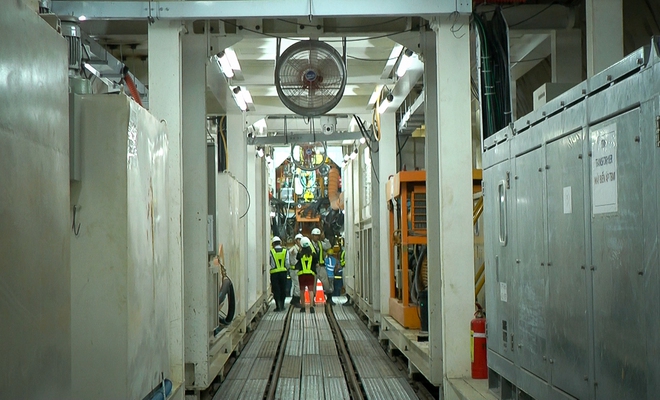 Cận cảnh hầm Metro Bến Th&agrave;nh - Suối Ti&ecirc;n dần r&otilde; d&aacute;ng sau gần 100 ng&agrave;y thi c&ocirc;ng giữa l&ograve;ng S&agrave;i G&ograve;n - Ảnh 4.