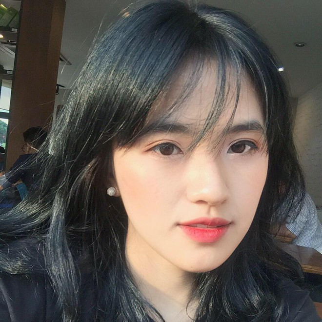 Cô gái Nhân văn năm ấy ai cũng muốn học cùng: Xinh, hát hay lại giỏi ngoại ngữ - Ảnh 3. Cô gái Nhân văn năm ấy ai cũng muốn học cùng: Xinh, hát hay lại giỏi ngoại ngữ - Ảnh 3.