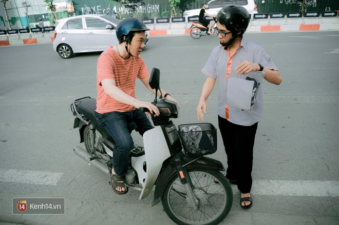Th&iacute; sinh bước v&agrave;o m&ocirc;n thi Ngoại ngữ trong kỳ thi tuyển sinh v&agrave;o lớp 10 - Ảnh 7.