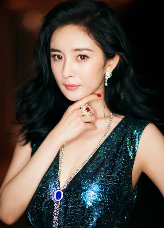 Netizen Hàn bầu chọn Top 10 nữ thần châu Á: Kim Tae Hee vắng mặt, Lưu Diệc Phi đội sổ - Ảnh 2.